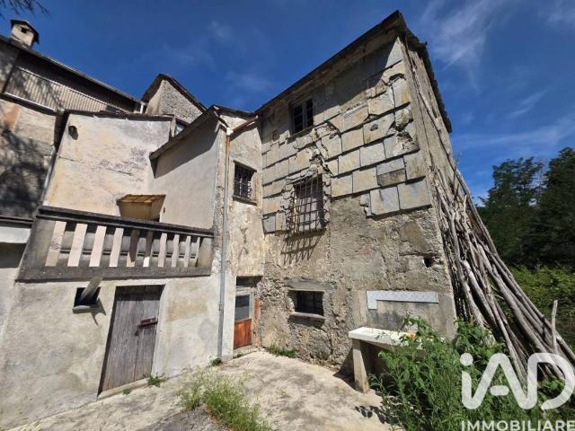 Rustico in vendita a Quiliano, Liguria