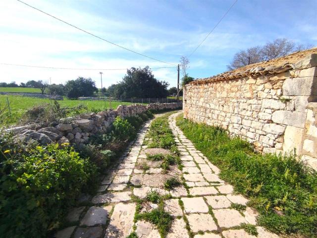 Rustico in vendita a Ragusa, Sicilia