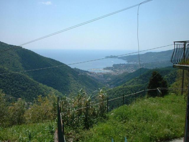 Rustico in vendita a Rapallo, Liguria