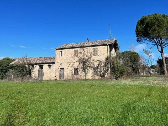 Rustico in vendita a Ravenna, Reggio Emilia