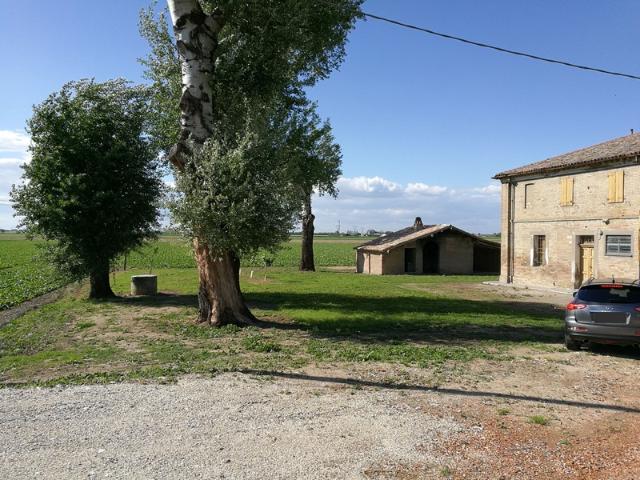 Rustico in vendita a Ravenna, Reggio Emilia