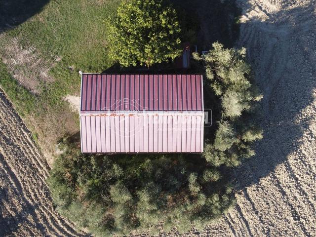 Rustico in vendita a Contrada San Pietro, Recanati