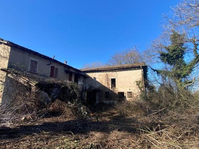 Rustico in vendita a Masone, Re