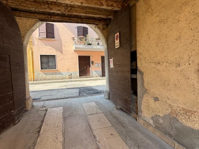 Rustico in vendita a Rezzato, Lombardia