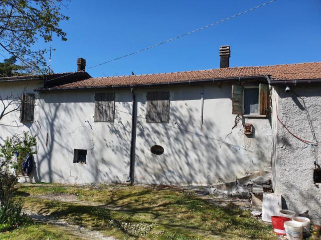 Rustico in vendita a Rimini, Reggio Emilia