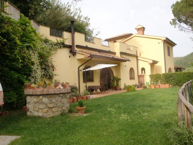 Rustico in vendita a Fornelli, Riparbella