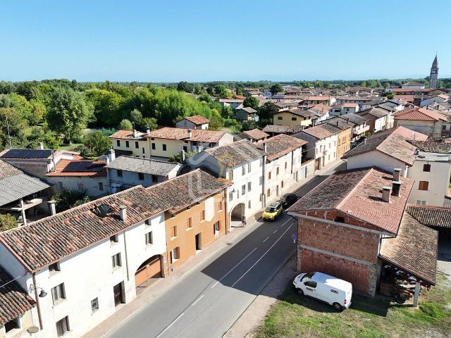 Rustico in vendita a Teor / Teôr, Rivignano Teor / Rivignan Teôr