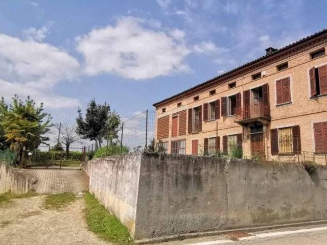 Rustico in vendita a Piemonte, Asti