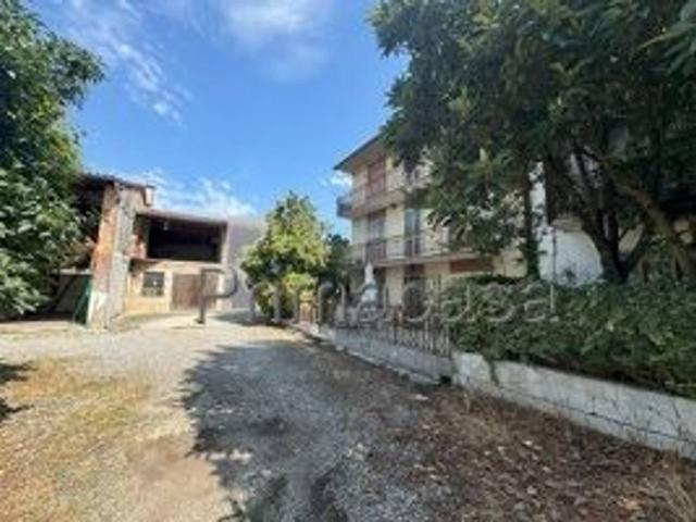 Rustico in vendita a Roncà, Veneto