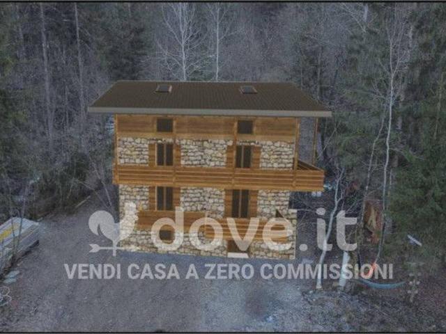 Rustico in vendita a Comunità Montana della Valle Brembana, Roncobello