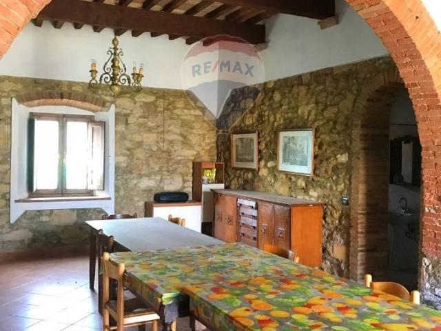 Rustico in vendita a Rosignano Marittimo, Toscana