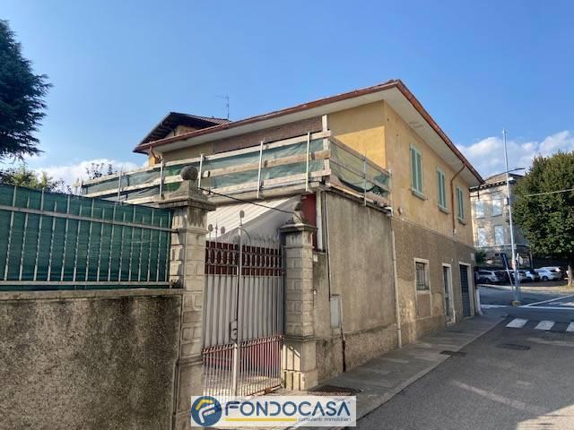 Rustico in vendita a Villaggio Famiglia, Rovato