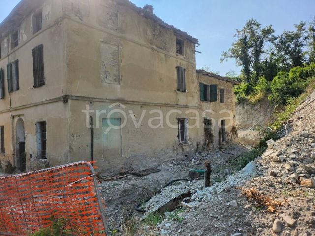 Rustico in vendita a Salsomaggiore Terme, Reggio Emilia