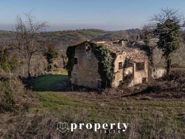 Rustico in vendita a Marche, Macerata