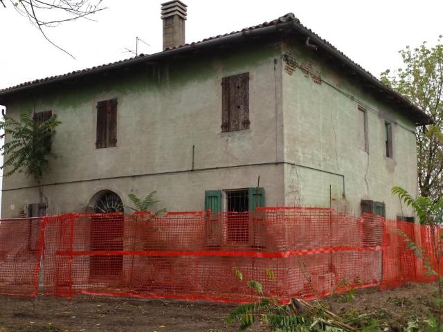 Rustico in vendita a Unione Reno Galliera, San Pietro In Casale