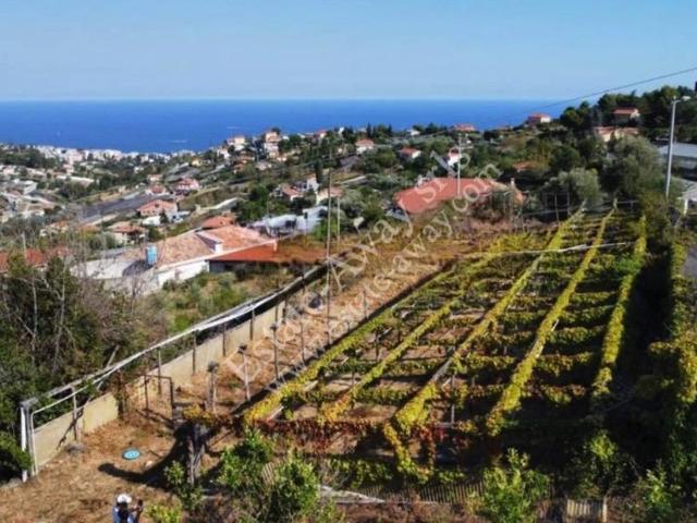 Rustico in vendita a San Remo, Liguria