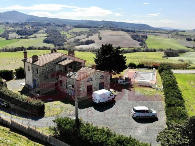 Rustico in vendita a Santa Luce, Toscana
