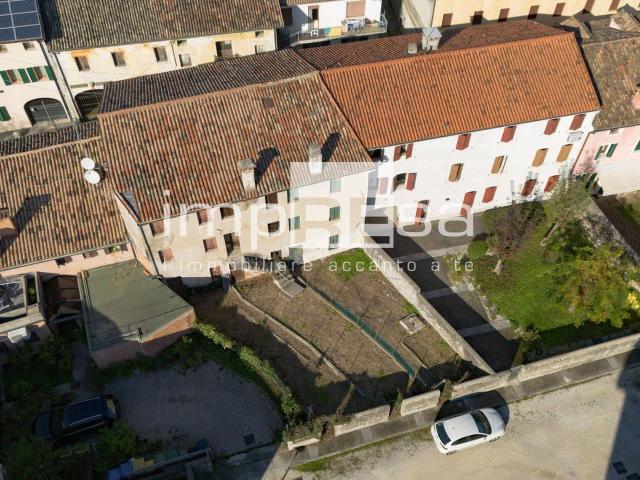 Rustico in vendita a Santa Lucia Di Piave, Veneto