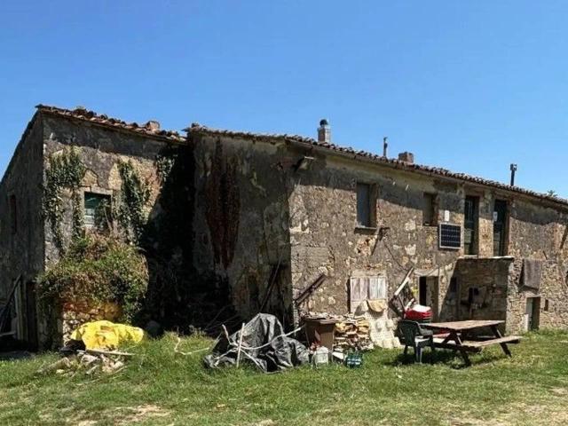 Rustico in vendita a Sarteano, Toscana