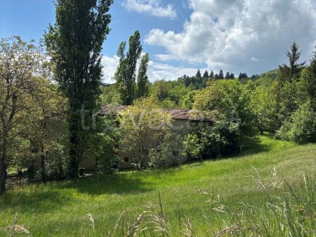 Rustico in vendita a Neviano Degli Arduini, Reggio Emilia