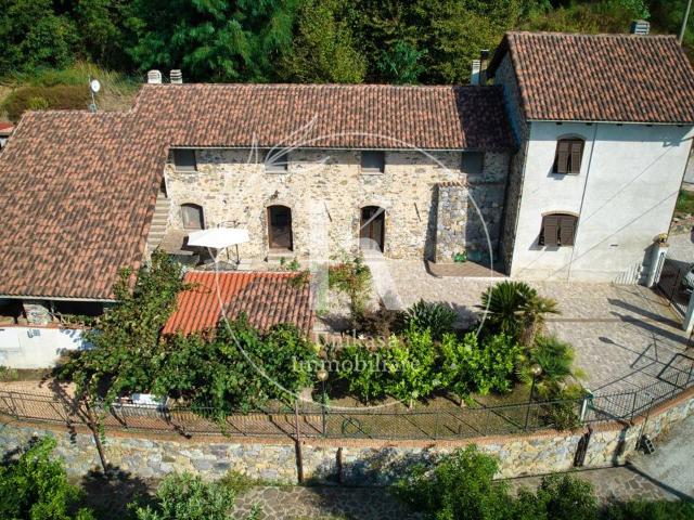 Rustico in vendita a Albisola Capo, Liguria