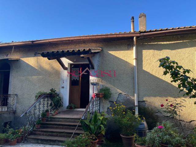 Rustico in vendita a Scansano, Toscana