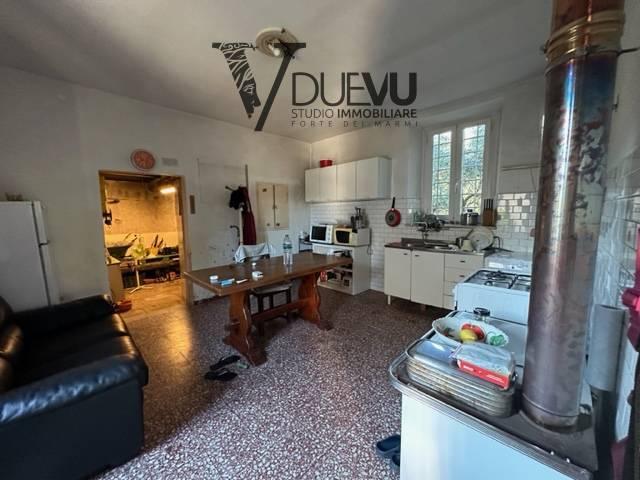 Rustico in vendita a Seravezza, Toscana