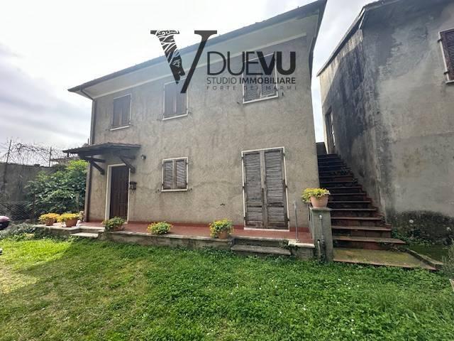 Rustico in vendita a Pozzi, Seravezza