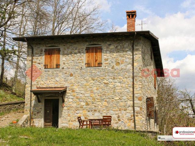 Rustico in vendita a Unione Comuni Garfagnana, Capoli