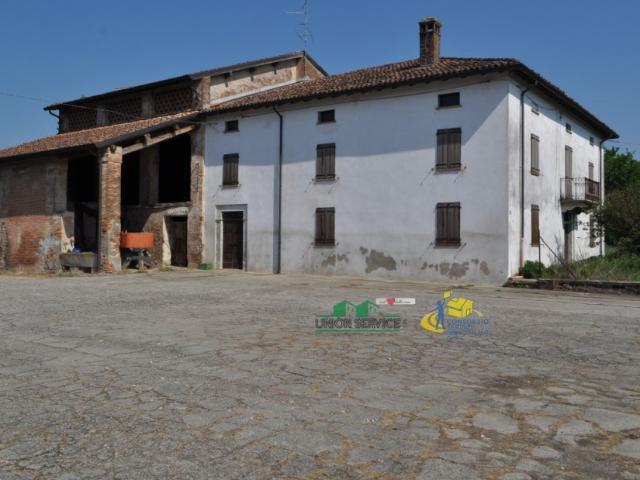 Rustico in vendita a Sissa Trecasali, Palasone