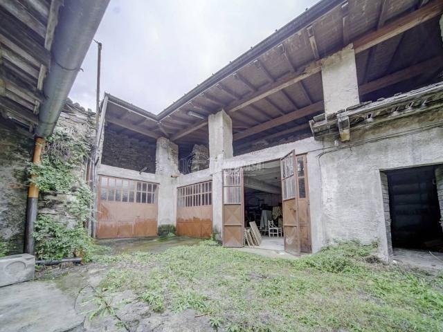 Rustico in vendita a Mezzana, Somma Lombardo