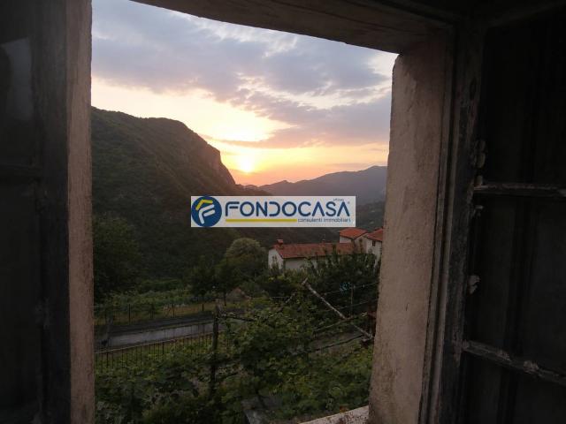 Rustico in vendita a Gallena, Stazzema