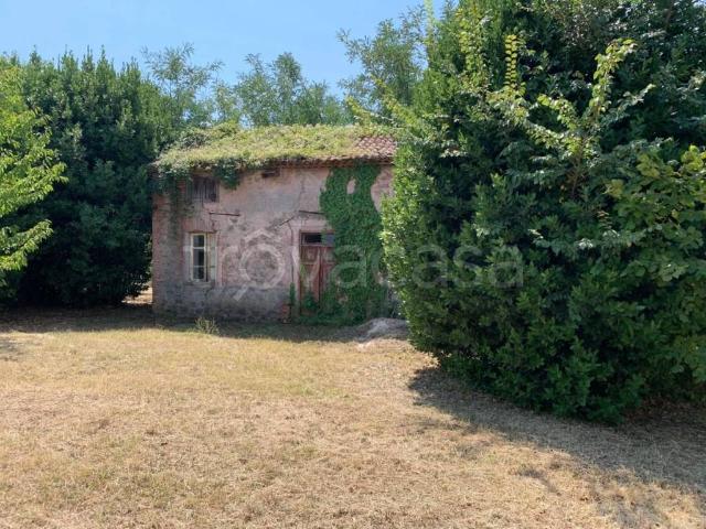 Rustico in vendita a Supino, Frosinone