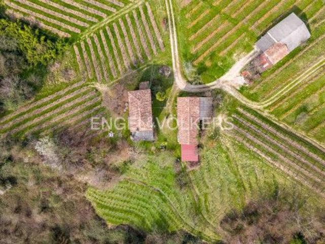Rustico in vendita a Tarzo, Veneto