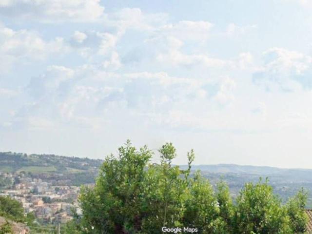 Rustico in vendita a Contrada De Contro, Teramo