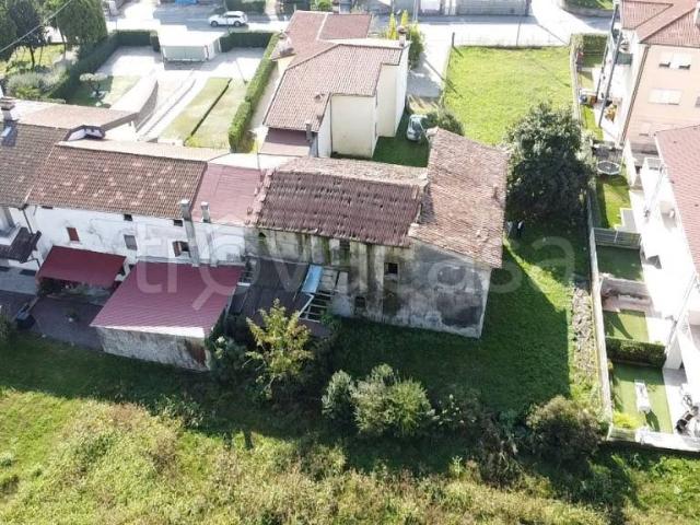 Rustico in vendita a Tezze Sul Brenta, Veneto