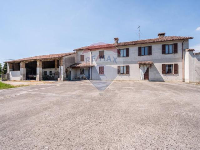 Rustico in vendita a Torricella Del Pizzo, Lombardia