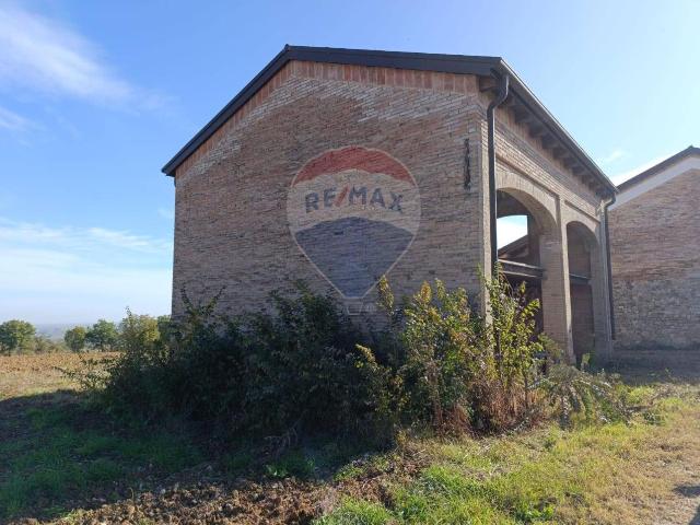 Rustico in vendita a Traversetolo, Reggio Emilia