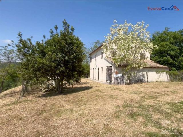 Rustico in vendita a Borgo della Consolazione, Trecastelli