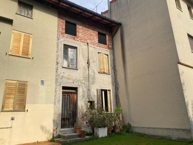 Rustico in vendita a Treppo Grande, Friuli-Venezia Giulia