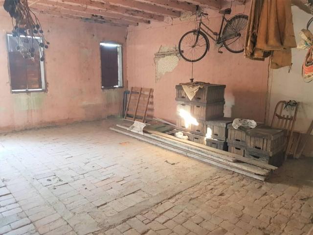Rustico in vendita a San Zeno, Treviso