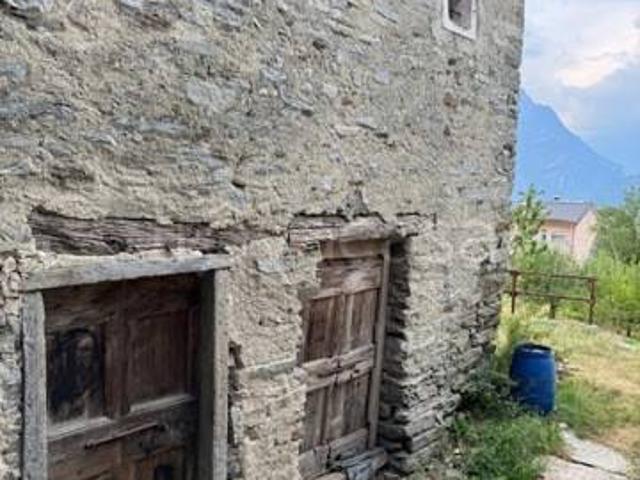 Rustico in vendita a Castello, Trontano
