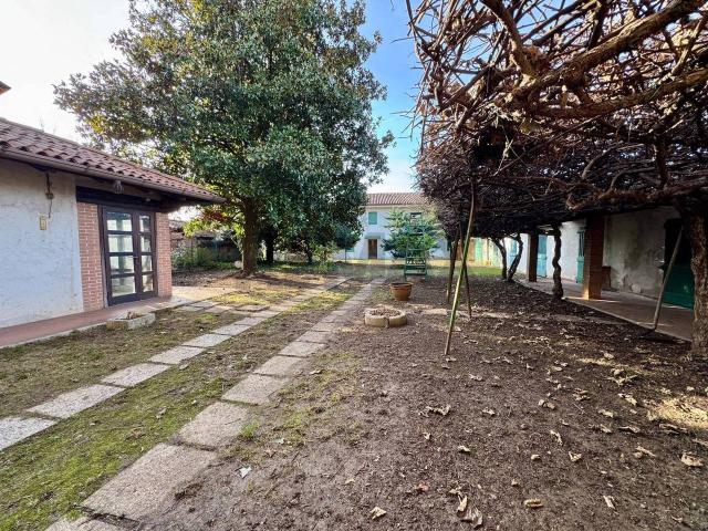 Rustico in vendita a Partidor, Reana Del Roiale