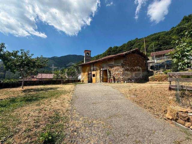 Rustico in vendita a Unione Montana di Comuni delle Valli di Lanzo, Ceronda e Casternone, Piemonte