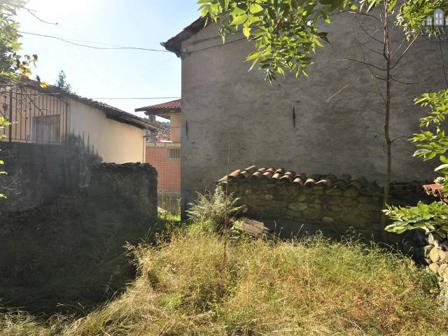 Rustico in vendita a Val di Chy, Piemonte