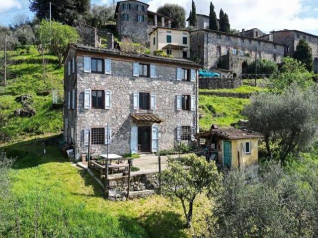 Terreno in vendita a Unione dei comuni Media Valle del Serchio, Borgo A Mozzano