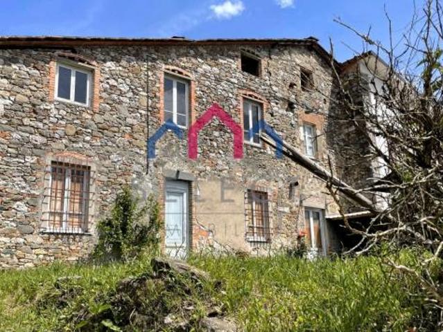 Terreno in vendita a Unione dei comuni Media Valle del Serchio, Borgo A Mozzano