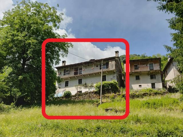 Rustico in vendita a Valle Cannobina, Piemonte