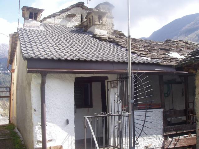 Rustico in vendita a Valle Cannobina, Piemonte