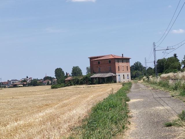 Rustico in vendita a Unione dei comuni Valli del Reno, Lavino e Samoggia, Reggio Emilia